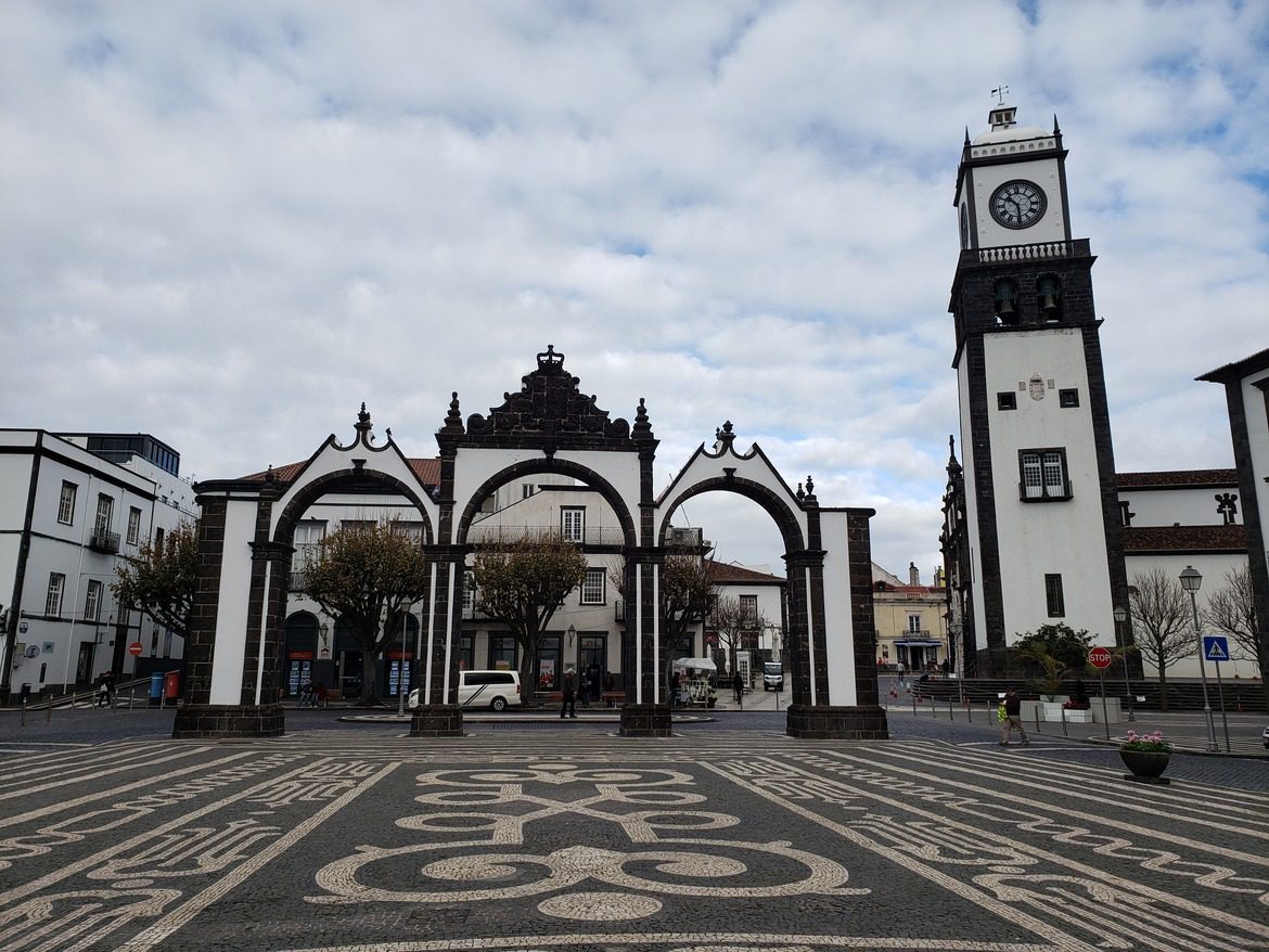 What Is the Best Sao Miguel 7 Day Itinerary?